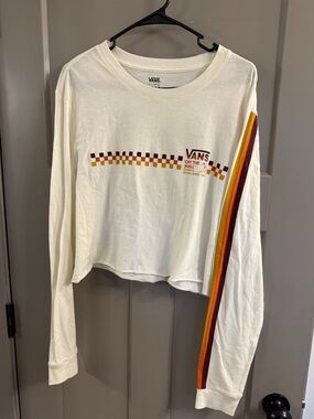 NWOT Vans Cropped Long-sleeve